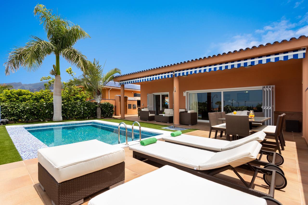 Maravillosa Villa De Lujo Con Piscina Privada Пуэрто-де-Сантьяго Экстерьер фото